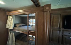 2015 Forest River RV Georgetown XL 352QSF RV rental photo 17