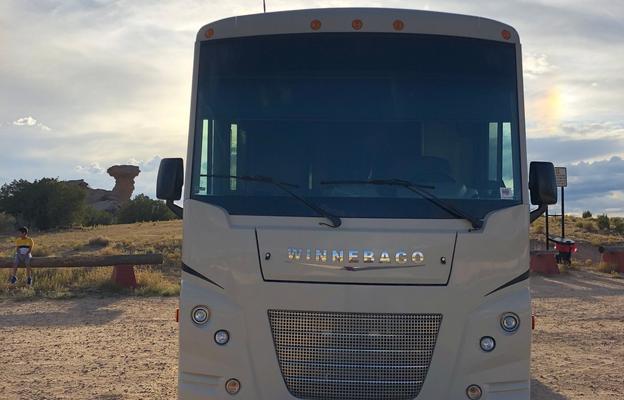 2022 Winnebago Vista 31B