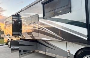A class "glamping” on Lake Tuscaloosa