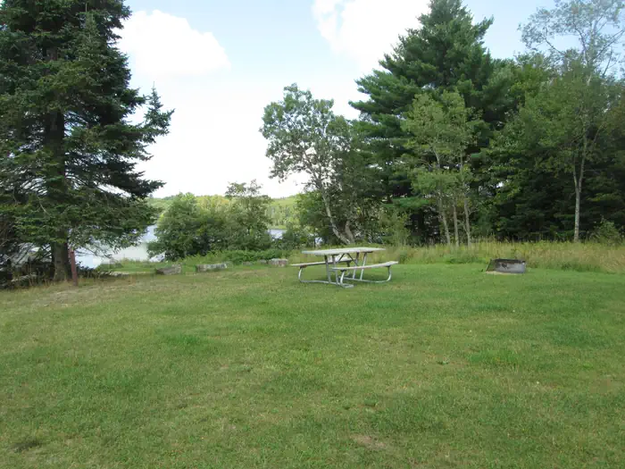 Cookson Lake Campsites