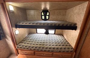 2009 JAYCO JAYCO JAYFLIGHT G2 32 BHDS
