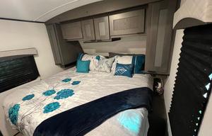 Embrace Bunkhouse