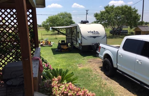 Couples Getaway,  2019 Vista cruiser 19CSK