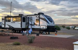2020 Prime Time LaCrosse 3380IB 3 Slide bunkhouse
