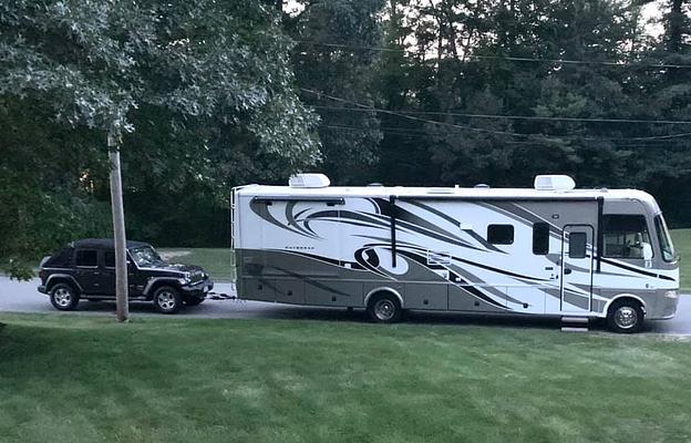 2012 Thor Motor Coach Daybreak 34SD