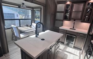 2021 Grand Design Solitude 382WB RV rental photo 18