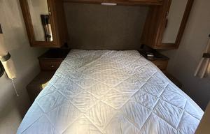 Beautifully Maintained Clean 2017 Keystone Camper