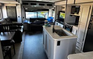 2022 heartland mallard m335