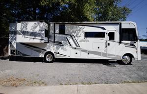 2027 Coachmen Mirada 35ES