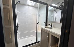 2022 Forest River RV Wildwood Heritage Glen 356QB RV rental photo 5