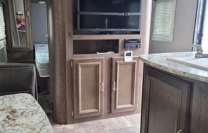 Couples Dream! 2019 Keystone Passport with extras!