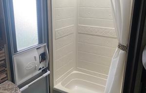 Keystone Passport 2810BH *Family & Pet Friendly*
