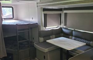 Family Friendly 2021 w/bunks and private master BR