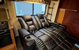 MIRA - 2017 Winnebago Minnie Winnie 31H