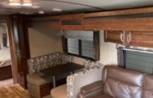 2018 Keystone Outback- HAL511
