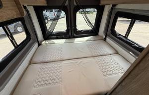Brand New•Shower•Solar•Fridge•Stove•Generator