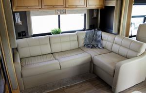 Tiffin Open Road-4 slideouts, *no burning man*