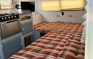 82 Coachman 16’