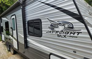 2021 Jay Flight SLX 8 264BH RV rental photo 2