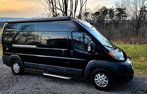 2019 Sunlight Van 2