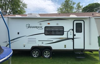 2015 Shamrock 23ss