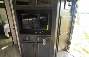 *NEW* 2022 3 slide Jayco 33RBTS 2 bedroom