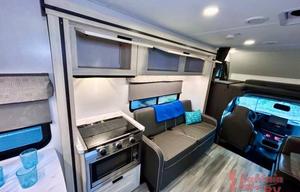 Forest River RV Sunseeker LE 3250DSLE Ford