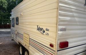 Light 19ft Tranquil Trip Trailer
