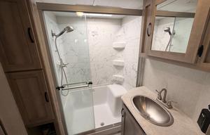 2021 Winnebago Voyager 3134RL RV rental photo 10