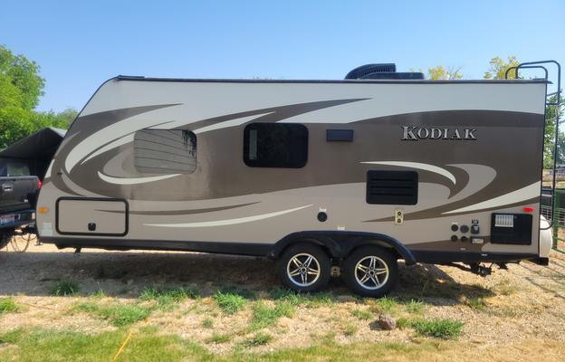 2014 Dutchmen RV Kodiak 200QB Ultimate RV rental photo 1