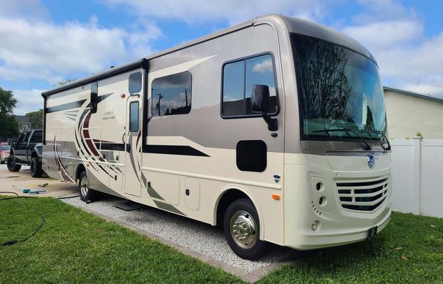 2022 Holiday Rambler Admiral 34J