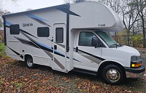 2024 Thor Motor Coach Geneva 22VT RV rental photo 1