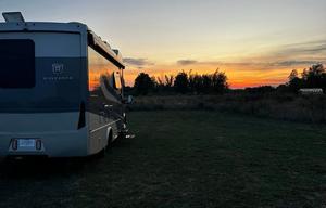 Luxury 2021 Tiffin Wayfarer - Try RV Life in Style