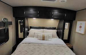 The Imagine That, **Pet Friendly**