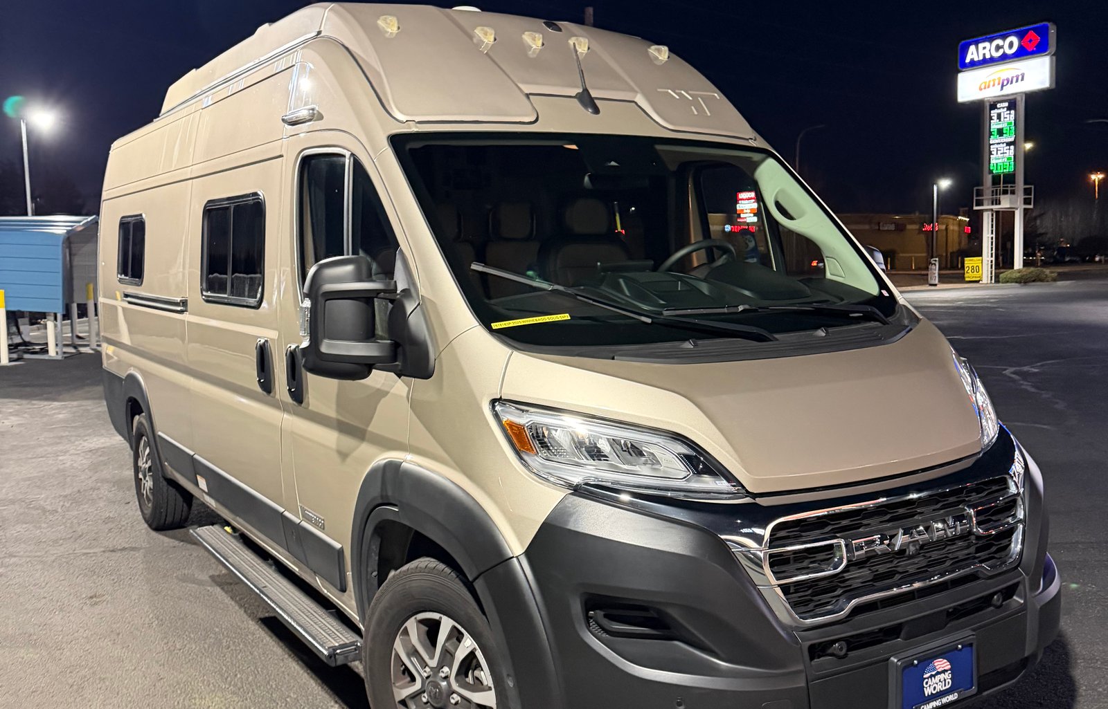 Goldie - 2025 Winnebago Solis 59PX