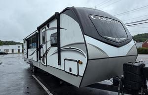 2021 Keystone RV Cougar Half-Ton 34TSB