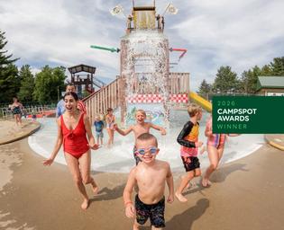 Jellystone Park™ in Caledonia, Wisconsin
