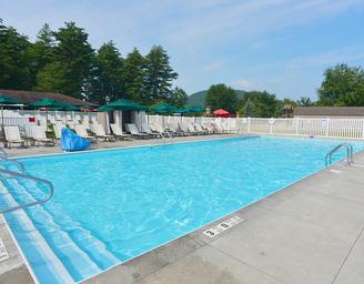 Lake George Escape Campground