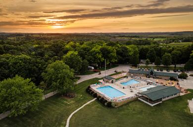 WHO Sun Retreats Fond Du Lac East