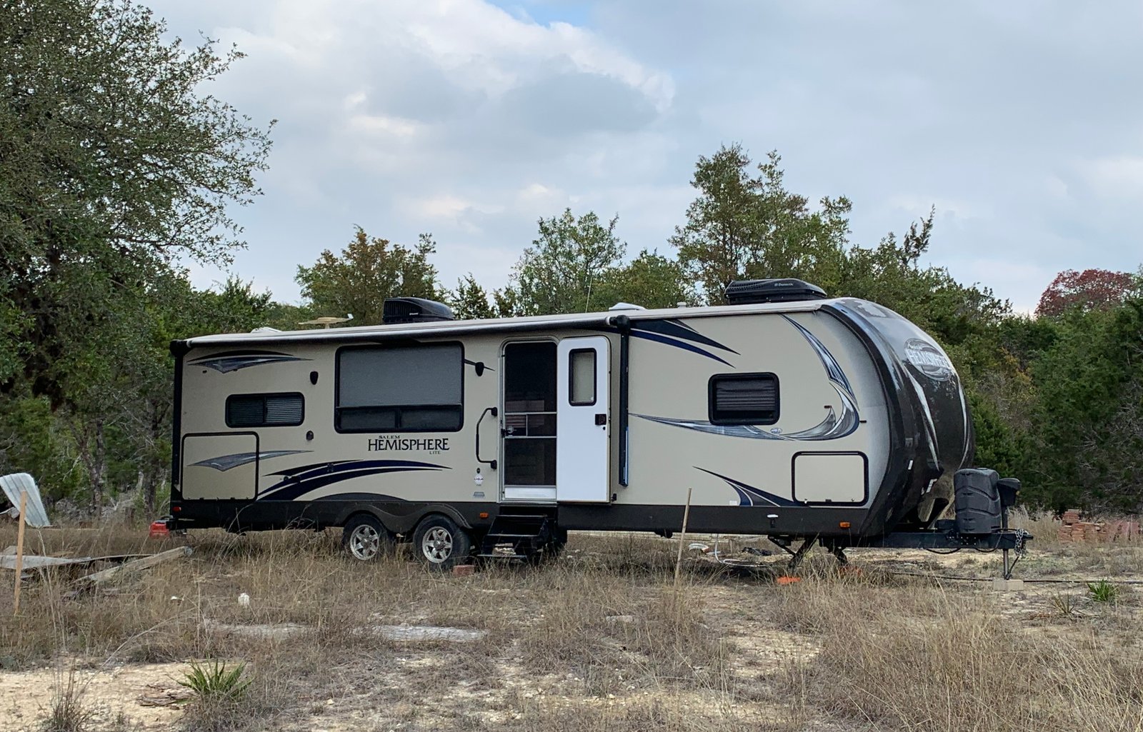 2015 Salem RV Trailer sleeps 7