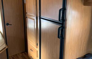 2017 Thor Motor Coach Four Winds 23A Grizzly5