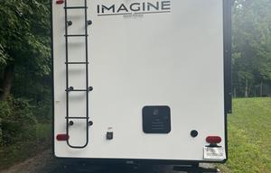 Family and Pet Friendly Imagine of Your Dreams