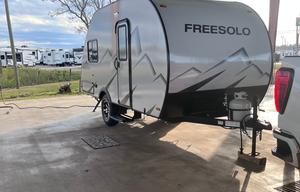 2022 Free Solo OG RV rental photo 8