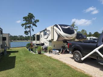 Thompson Lake RV Resort