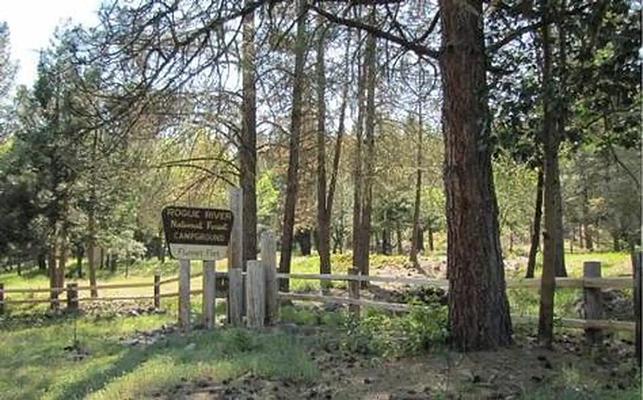 Flumet Flat, Loop: FLUMET FLAT GROUP CAMPGROUND