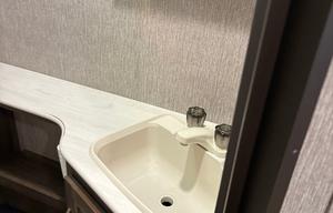 2019 Dutchmen RV Coleman Light 2405BH