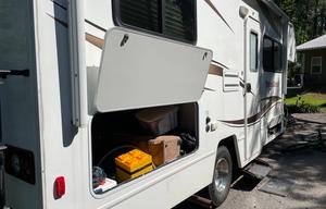 2014 Winnebago Minnie Winnie 25B