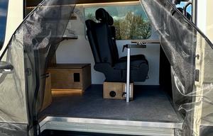 Mercedes Sprinter 4x4 Van "Sully"