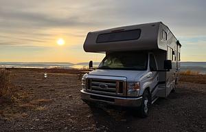2019 Coachmen RV Leprechaun 260RS Ford 350