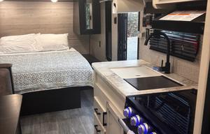 Foothill Rentals, Jayco 224BH Travel Trailer